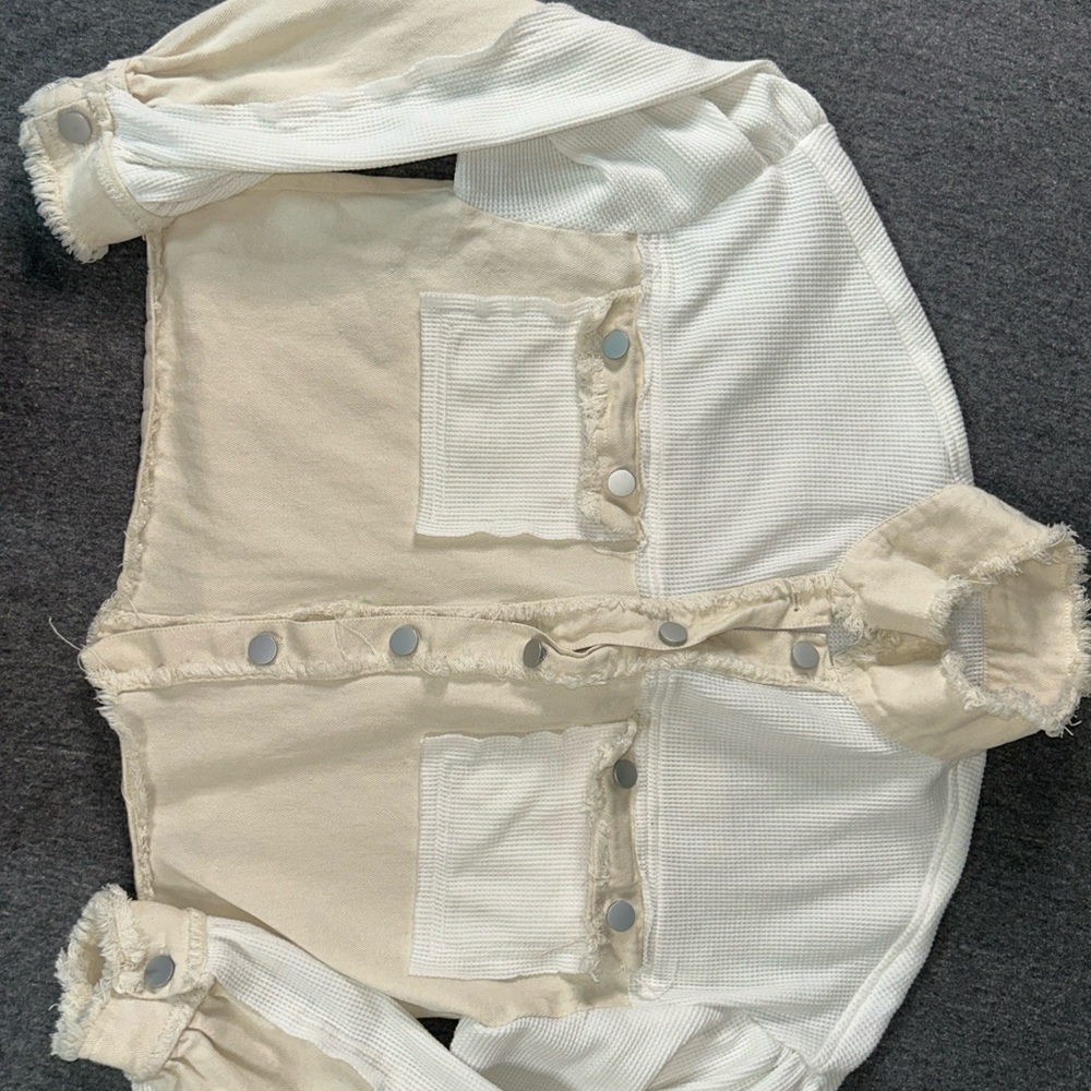 Medium ChouYatou Women’s Light Weight Jacket / Button Down